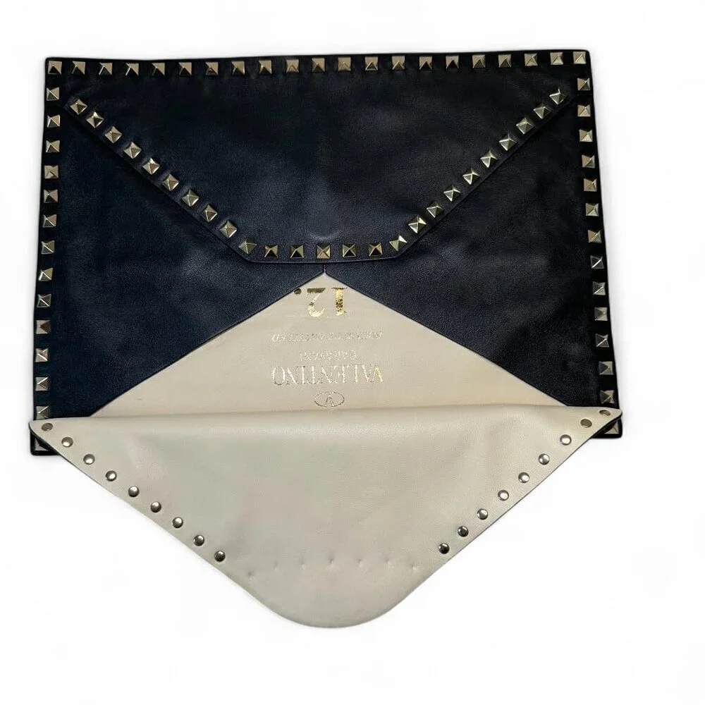 Valentino Garavani Rockstud Untitled 12 Clutch, Black, Unisex